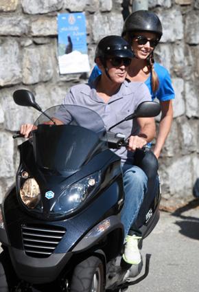 أين يقضي نجوم هوليوود إجازاتهم هذا الشهر؟         